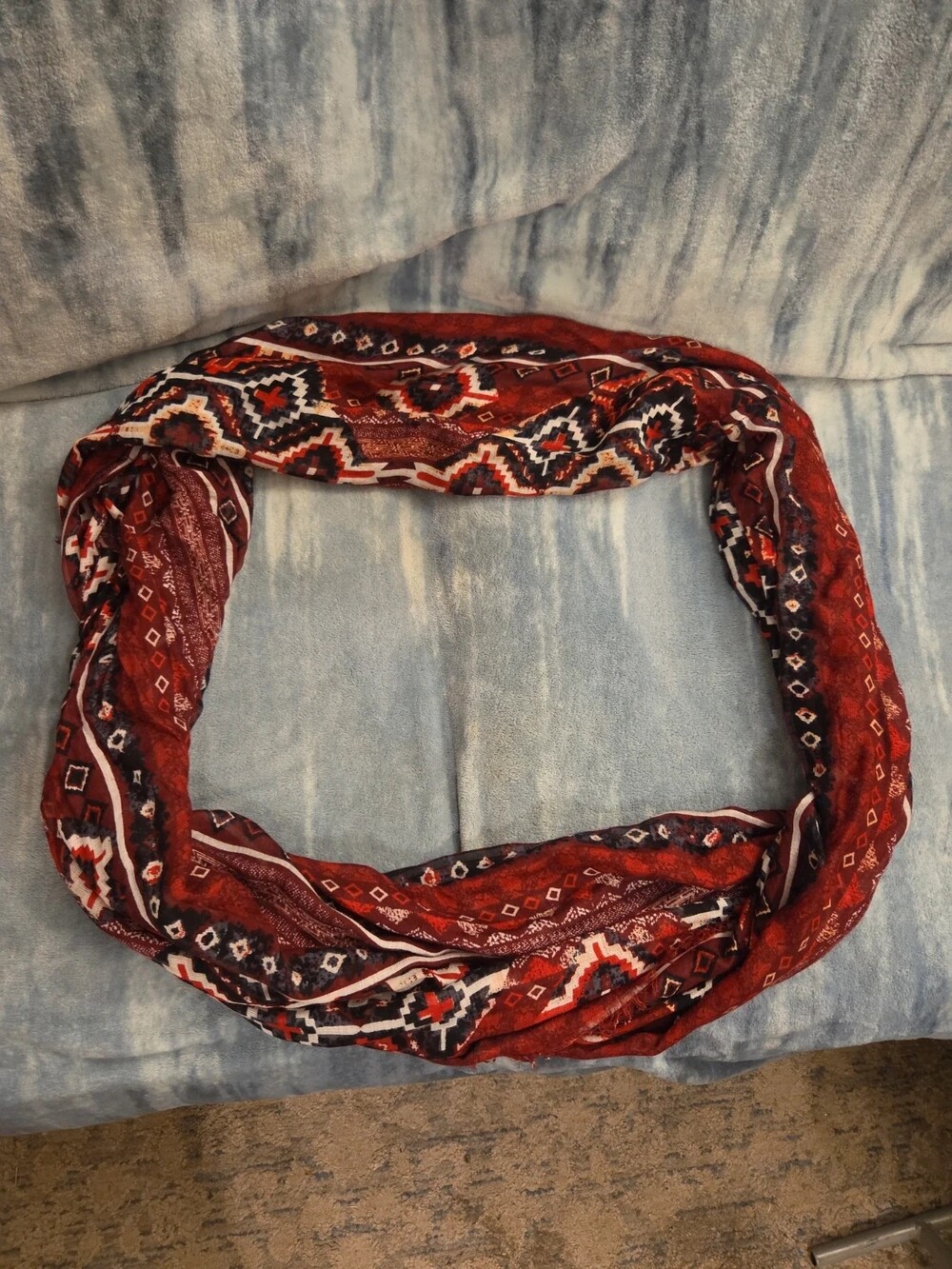 Western Scarf - Picture 3 of 3